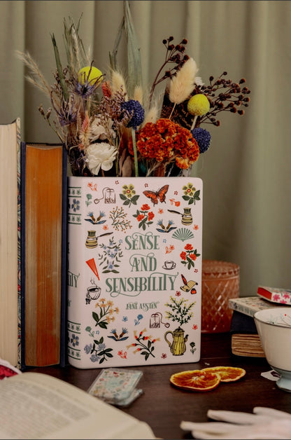 Vase-livre en céramique « Sense and Sensibility »